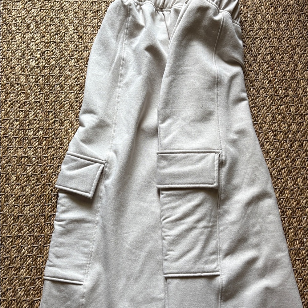 Women's Cream Athleisure Pants Size 4 - Picture 5 of 5